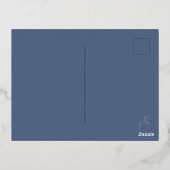 ダスティブルーとゴールドフォイル日付ポストカードを保存 箔招待状ポストカード (裏面)