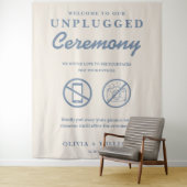 ダスティブルーの式典用「Unplugged Ceremony」ウェディングバックドロップ タペストリー (インサイチュ)