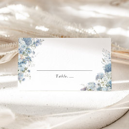 ダスティブルーの水彩フラワーの結婚式プレイスカード プレイスカード