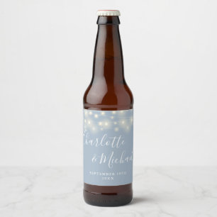 ダスティブルーの結婚式のストリングライト サイン ビールラベル