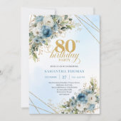ダスティブルーの花とゴールドの魅力的な80歳の誕生日カード 招待状 (正面)