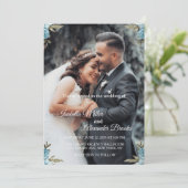 ダスティブルーの花模様の写真の結婚式 招待状 (スタンド正面)