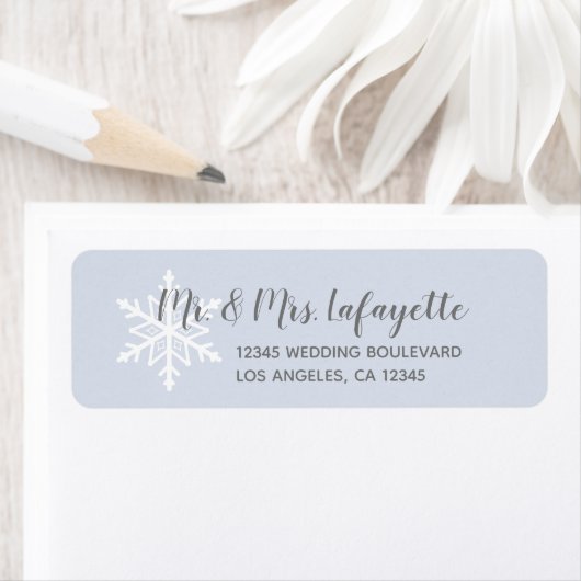 ダスティブルーの雪の結晶の冬の結婚式の差出人住所 ラベル (インサイチュ)