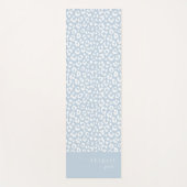 ダスティブルーアニマルプリントスクリプトパーソナライズされた名 ヨガマット (正面)