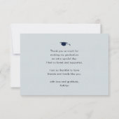 ダスティブルーエレガントスクリプトシンプルフォト卒業 サンキューカード (裏面)