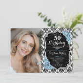 ダスティブルーバラブラックダマスク写真50誕生日 招待状 (スタンド正面)