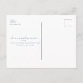 ダスティブルーフォトアーチ結婚式の日付を保存 ポストカード (裏面)