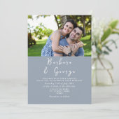 ダスティブルーフォト結婚式招待状 招待状 (スタンド正面)