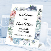 ダスティブルーフローラブライダルシャワーへようこそ 台座サイン