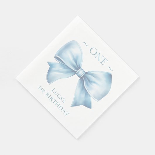 ダスティブルーボウエレガントファースト誕生日 スタンダードランチョンナプキン (角)