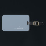 ダスティブルーミニマリストモダンモノグラムエレガント ラゲッジタグ<br><div class="desc">Dusty Blue Minimalist Monogramコレクションモダンの紹介エレガント：控えめな洗練と永遠の魅力であなたのスタイルを高める。私たちのコレクションは、あなたの個人的な好みに合わせてカスタマイズされたモノグラムで強化さエレガントれた心地よい埃の青い色合いのミニマルなデザインを特徴とする。洗練された文房具から多彩なアクセサリーまで、コレクション内の各作品は、どんな場面でも表現できるように細心の注意を払って作られている。あなたは名刺、レターヘッド、あるいは味わい深いホームデザインを求める場合でも、私たちのミニマルなデザインはプロ意識と洗練を醸し出すクリーンで美コンテンポラリーしい外観を提供している。穏やかなカラーパレットとミニマルな美意識を持つ私たちのダスティブルーミニマリストモダンモノグラムエレガントコレクションは、シンプルさの美しいを鑑賞する人に最適である。エレガンスで自分のパーソナライズされたマークを作り、洗練の本質を受け入れモダンなさい。ビジネスや個人の用途に関わらず、当社のコレクションはトレンドやスタイリッシュを超え葉るソリューションを提供する。</div>