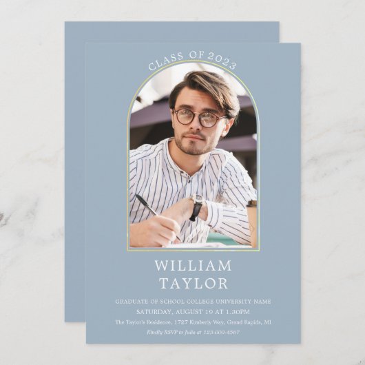 ダスティブルーモダン金ゴールドアーチ写真卒業パーティー 招待状 (正面/裏面)