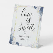 ダスティブルー金ゴールドフローラ結婚の愛は甘い 台座サイン (正面)