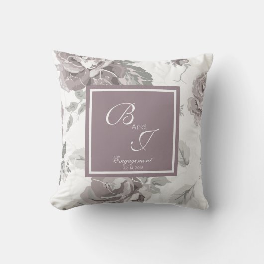 ダスティローズピンクのクッションカバー クッション (正面)