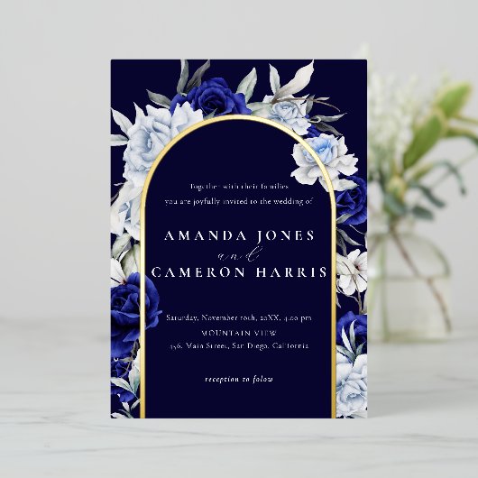 ダスティーエレガントブルーネイビー結婚フローラのアーチ金ゴールド 箔招待状 (立ち正面)