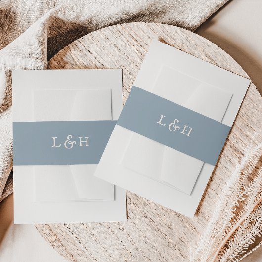 ダスティーエレガントブルーヴィンテージウェディングモノグラム 招待状ベリーバンド