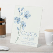 ダスティーパーソナライズされたブルーワイルドフラワーブライダルシャワー 台座サイン (インサイチュ)