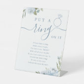 ダスティーフローラル　リングを付けろ　ブライダルシャワーゲーム 台座サイン (正面)