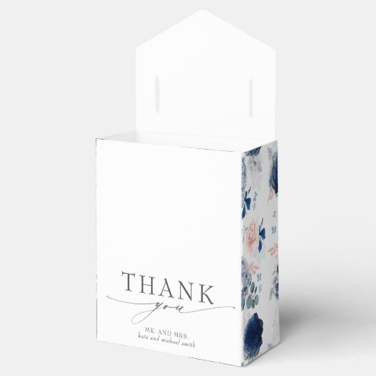 ダスティーブルーとピンクの花のウェディング フェイバーボックス (オープン)