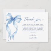 ダスティーブルーのお辞儀 彼女は結婚する ブライダルシャワー サンキューカード (正面)