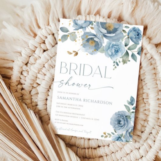 ダスティーブルーのエレガントな花のローズ ブライダルシャワー 招待状