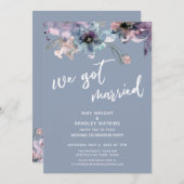 ダスティーブルーのペイントされた花柄の「私たち結婚しました」レセプション 招待状 (正面/裏面)