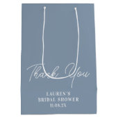 ダスティーブルーのミニマルなウェディングシャワーのお礼メッセージ ミディアムペーパーバッグ (裏面)