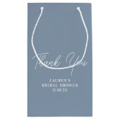 ダスティーブルーのミニマルなウェディングシャワーのお礼 スモールペーパーバッグ (裏面)