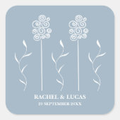 ダスティーブルーのミニマルなカーリーフラワースクエア スクエアシール (正面)