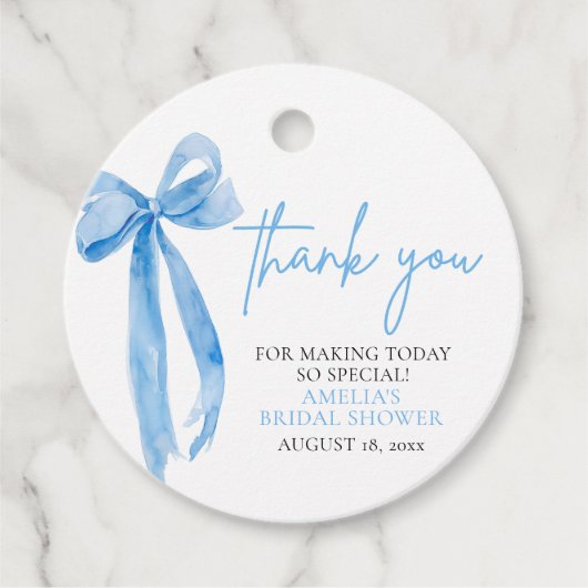 ダスティーブルーのリボン　彼女は結婚する ブライダルシャワーのお祝い フェイバータグ (正面)