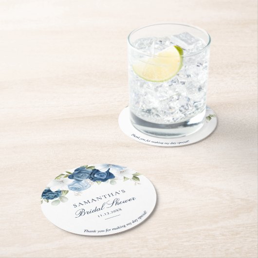 ダスティーブルーの水彩花柄スクリプト ブライダルシャワー ラウンドペーパーコースター (インサイチュ)