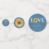 ダスティーブルーの納屋の木材とゴールドのひまわり ウェディング コンフェッティ (裏面)