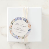 ダスティーブルーの花のウェディングシャワー フェイバータグ (インサイチュ)