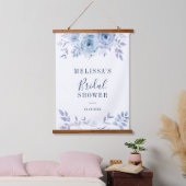 ダスティーブルーの花のライラック色の結婚前お祝いパーティー 吊り下げ型タペストリー (寝室)