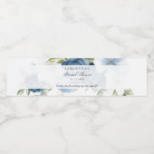 ダスティーブルーの花の水彩筆記体ウェディングシャワー ペットボトルラベル (シングルラベル)