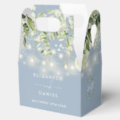ダスティーブルーグリーンリースストリングライトモノグラムウェディング フェイバーボックス (オープン)