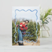 ダスティーブルー ウェーブ スクウィグル ボーダー ホリデー フォト カード (スタンド正面)