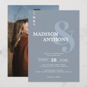 ダスティーモダンブルーアンパサンドのスクリプト写真結婚の写真 招待状 (正面/裏面)