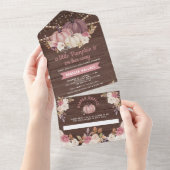 ダスティーローズピンクの花柄の木製カボチャのベビーシャワー オールインワン招待状 (貼ってはがせる)