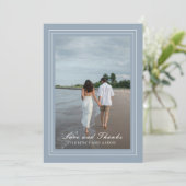 ダスティ伝統的ブルーフォトタイムレス結婚ズ サンキューカード (スタンド正面)