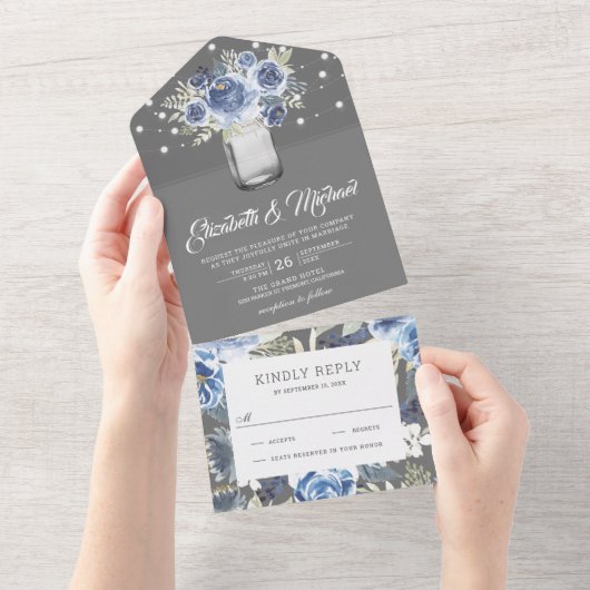 ダスティ素朴ブルーグレーフローラメイスンジャー結婚ズ オールインワン招待状 (貼ってはがせる)