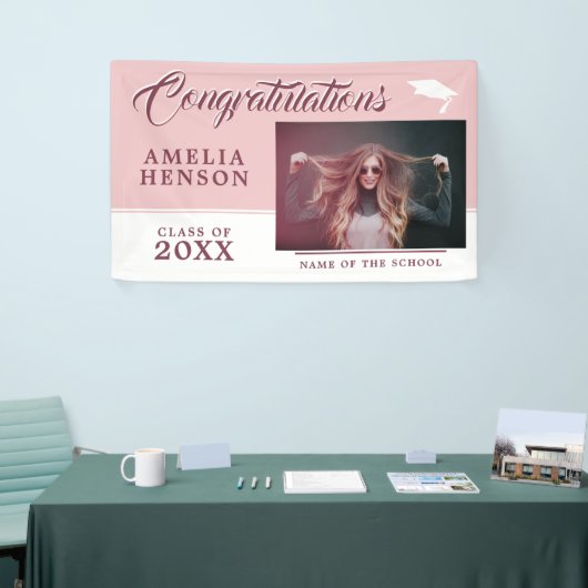 ダスティ・ピモダンンクの大学院写真卒業パーティー 横断幕 (トレードショー)