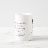 ダチェスメガンマルクル君は十分な引用文 ボーンチャイナマグカップ (正面)