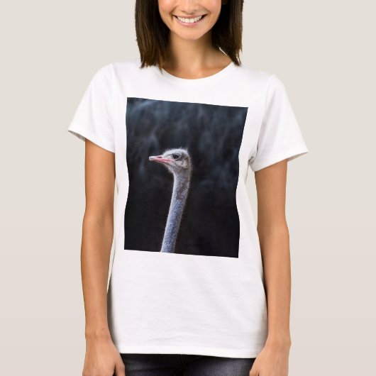 ダチョウの写真 Tシャツ (正面)