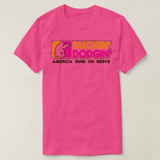 ダッキンとドジン米国武装 Tシャツ (デザイン正面)