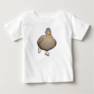 ダックアイススケートで滑るアイススケート ベビーTシャツ
