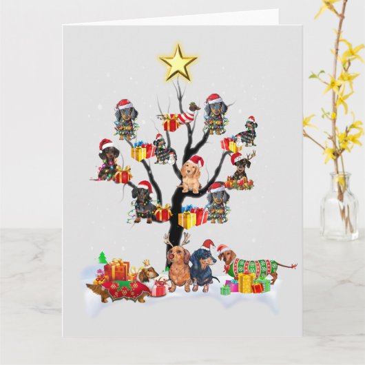 ダックスフントのクリスマスツリーTシャツ クリスマスギフトアイデア カード (黄色い花)