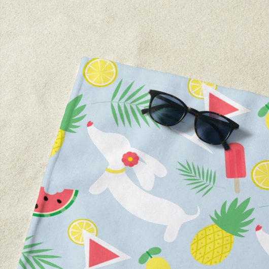 ダックスフントの夏のウインナー犬のビーチタオル ビーチタオル (インサイチュ)