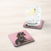 ダックスフントの子犬の身に着けているサングラス コースター (右側)