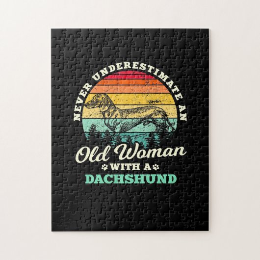ダックスフントを着た老婆 ジグソーパズル (縦)